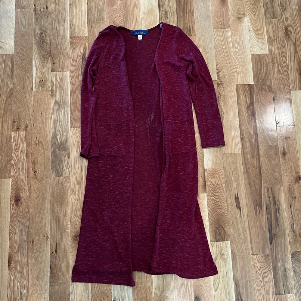Red lightweight duster size medium